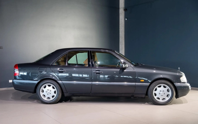 Mercedes-Benz Klasa C cena 99000 przebieg: 10574, rok produkcji 1995 z Nowy Dwór Gdański małe 596